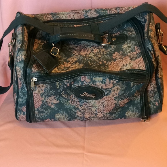 Skyway Handbags - FINAL SALE PRICE Skyway Footed Tapestry Carryon/Overnight Bag